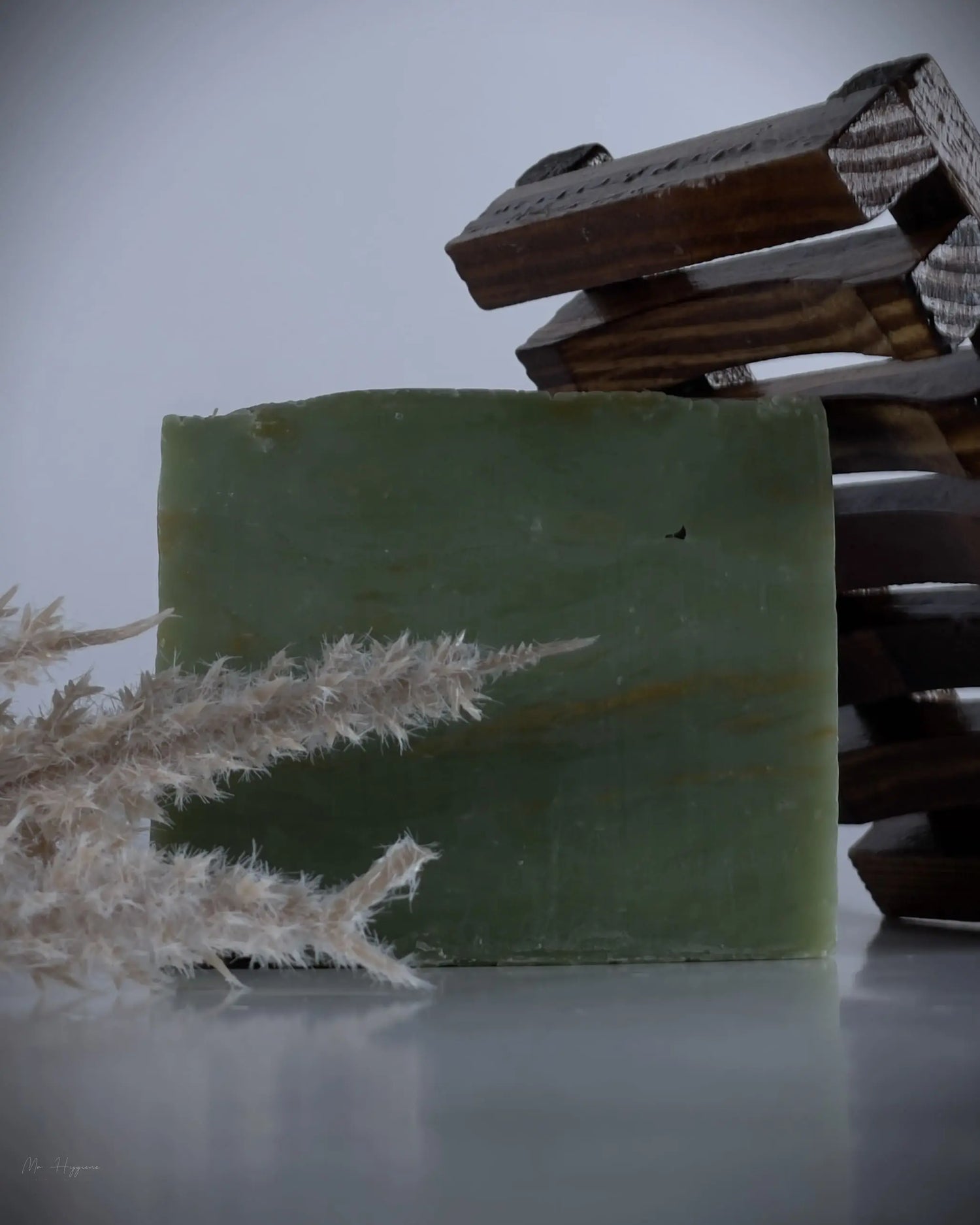 Natures Breeze Mens Bar Soap with flower and Wooden Soap